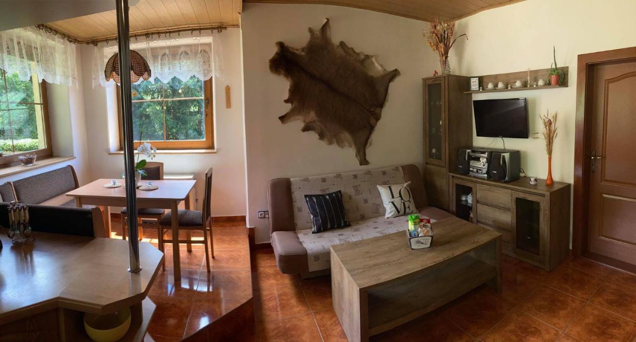 Apartma Doubek Рокитніце-над-Їзероу Екстер'єр фото